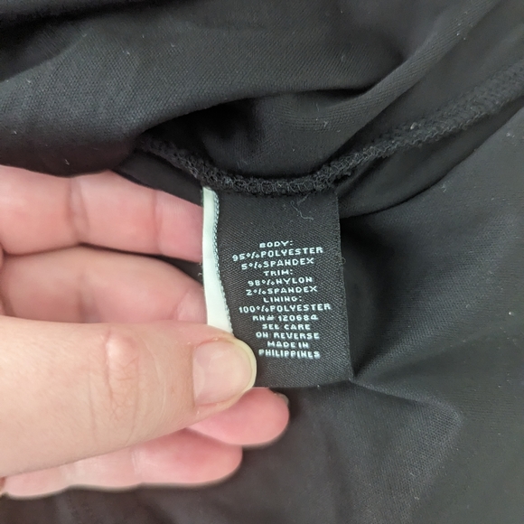 Torrid 0. Runs large shirred bodycon - Picture 3 of 9